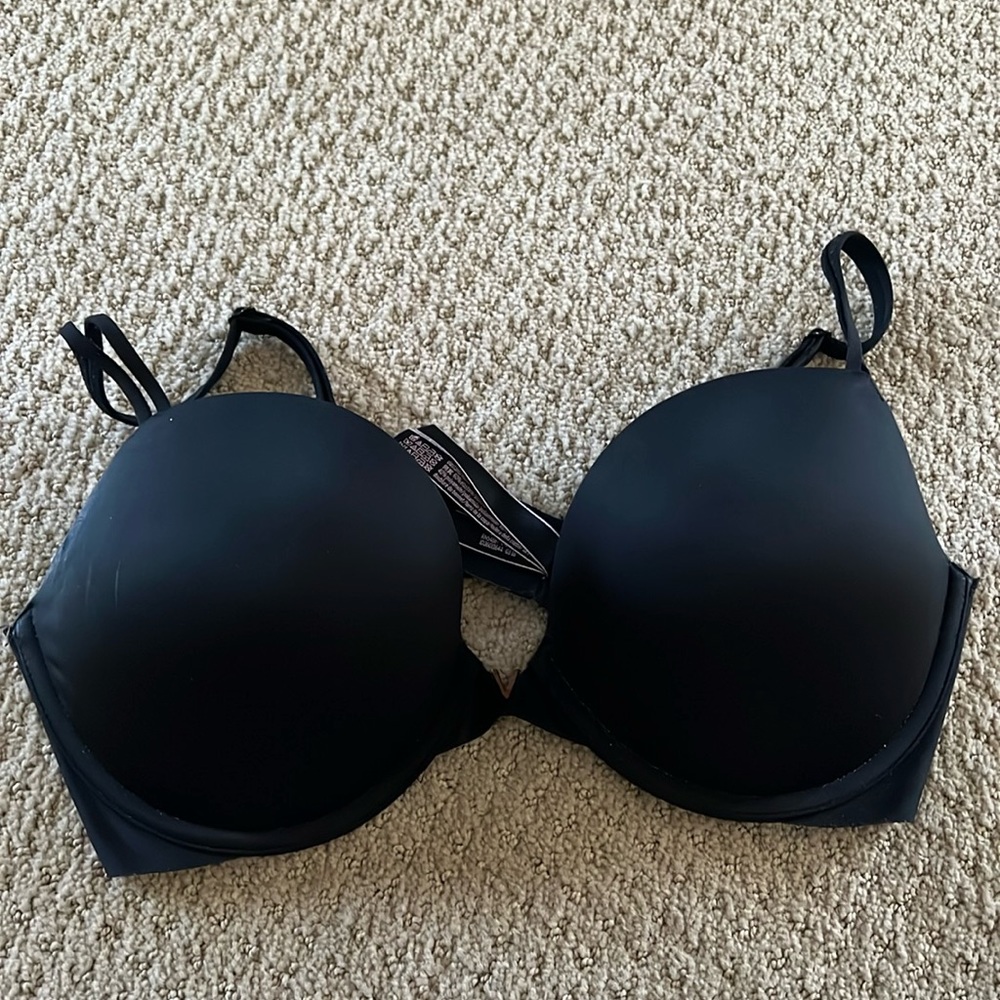 Victoria’s Secret Push up Bra- 36D